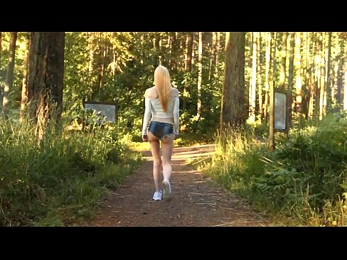 ❤️ Moaie frou beweecht stadich, net neaken video ❤ Fuckfideo op fy.bencoineth.top ❌❤